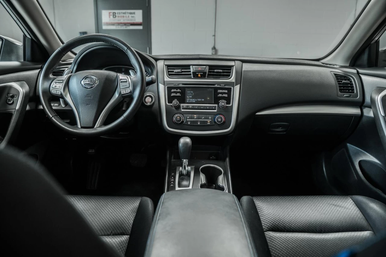 2016 Nissan Altima SR SIEGES.CHAUFF+CAM.RECUL+BLUETOOTH+REG.VITESSE Main Image