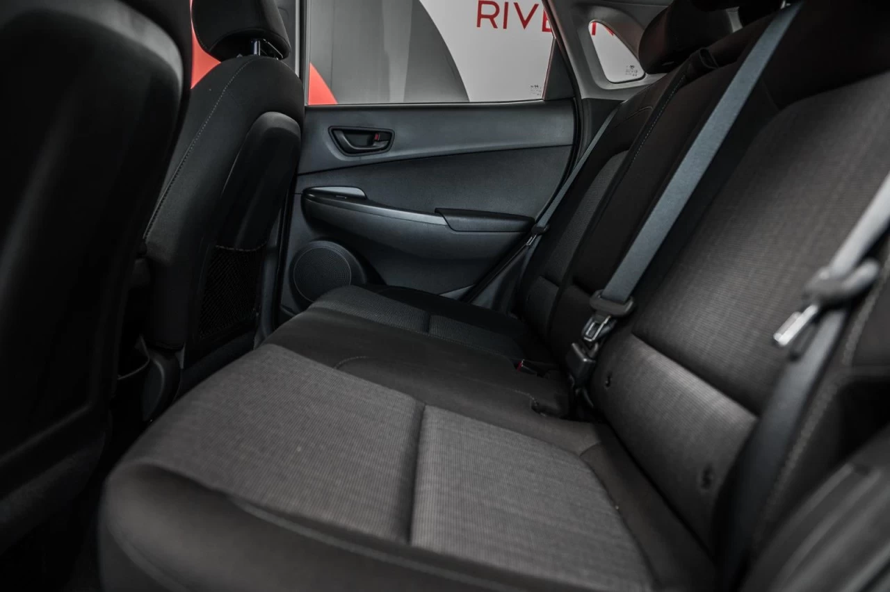 2023 Hyundai Kona Preferred AWD+VOLANT/SIEGES.CHAUFF+CARPLAY Main Image