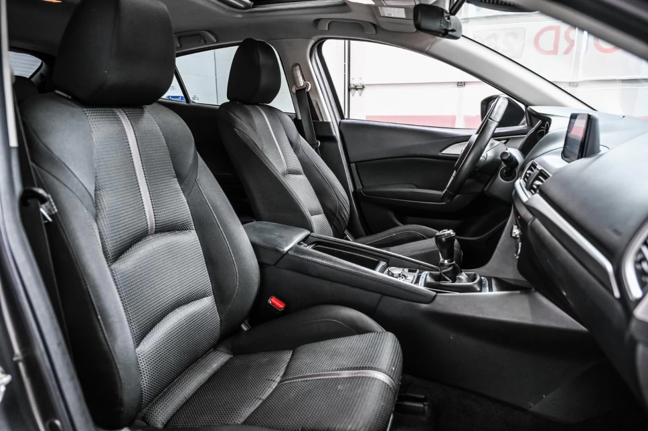 2018 Mazda Mazda3 Sport GT TOIT.OUVRANT+SIEGES.CHAUFF+BLUETOOTH Image principale