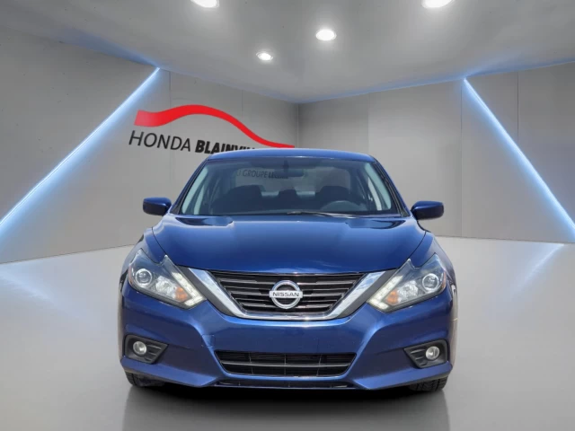 Nissan Altima 4dr Sdn I4 CVT 2.5 SR 2017
