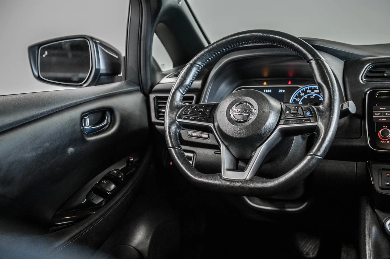 2019 Nissan LEAF Sv Navi+volant/siege Image principale