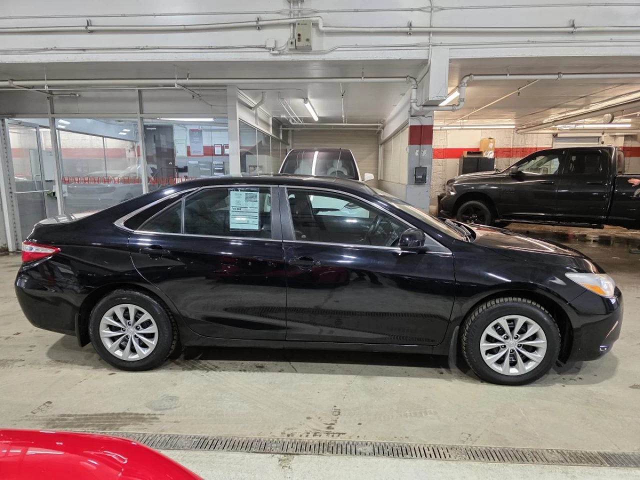 2017 Toyota Camry 4dr Sdn I4 Auto SE Main Image
