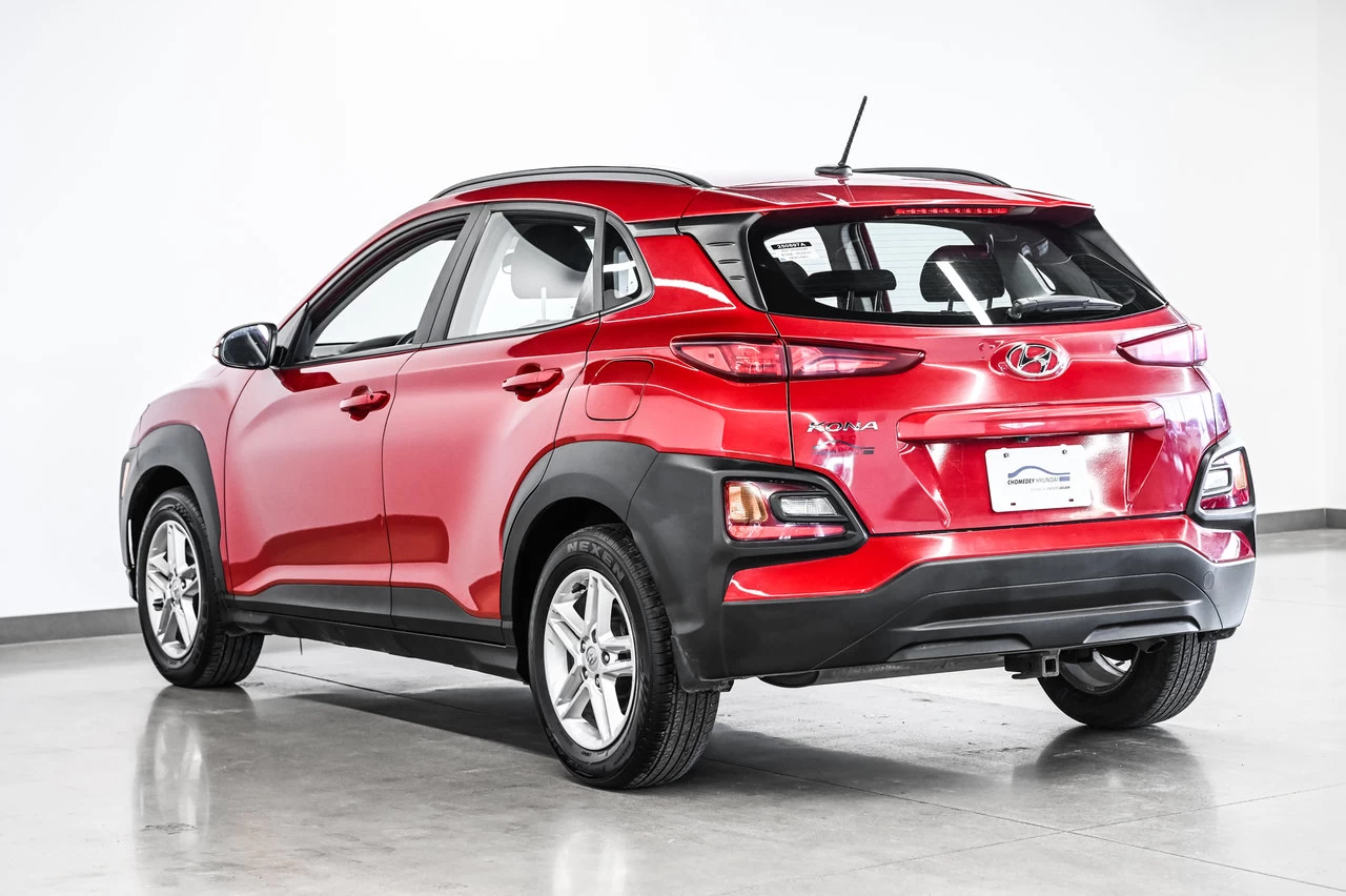 2021 Hyundai Kona Essential Main Image
