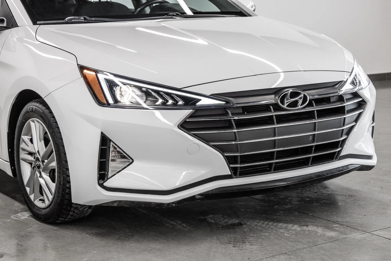 2020 Hyundai Elantra Preferred Main Image