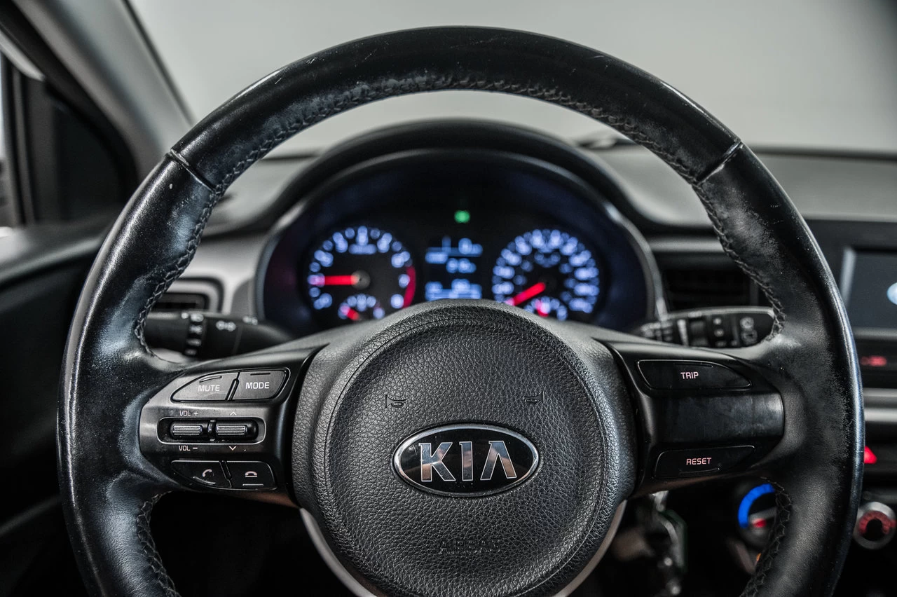 2018 Kia Rio5 Lx Volant/sieges.cha Image principale