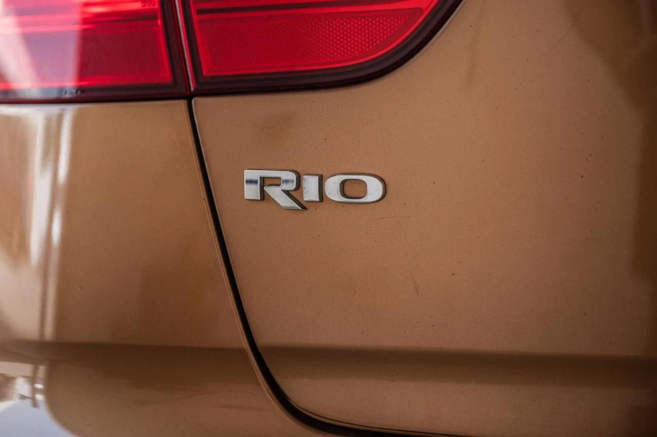 2012 Kia Rio Automatique - Économique et fiable Image principale
