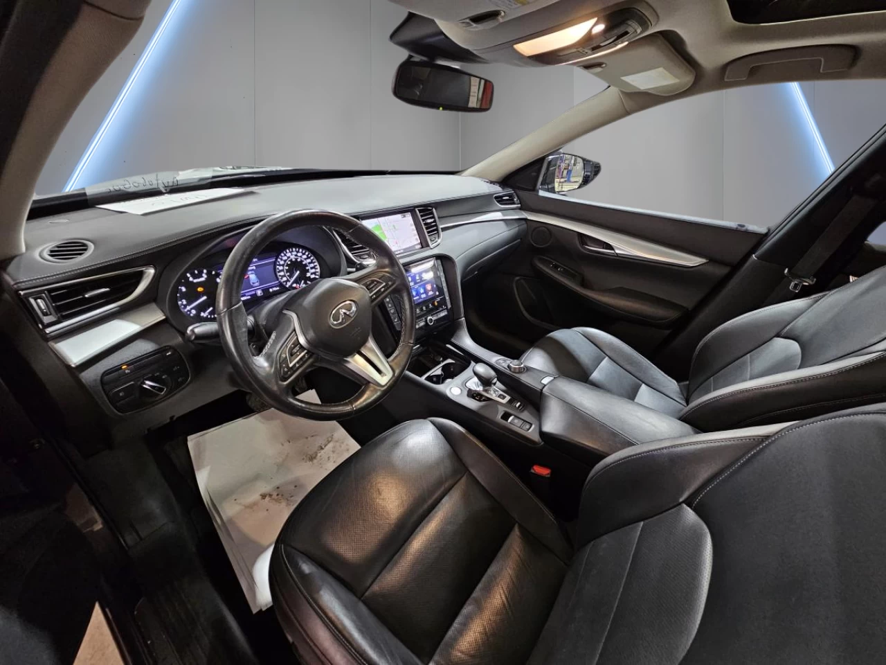 2019 Infiniti QX50 LUXE AWD Image principale