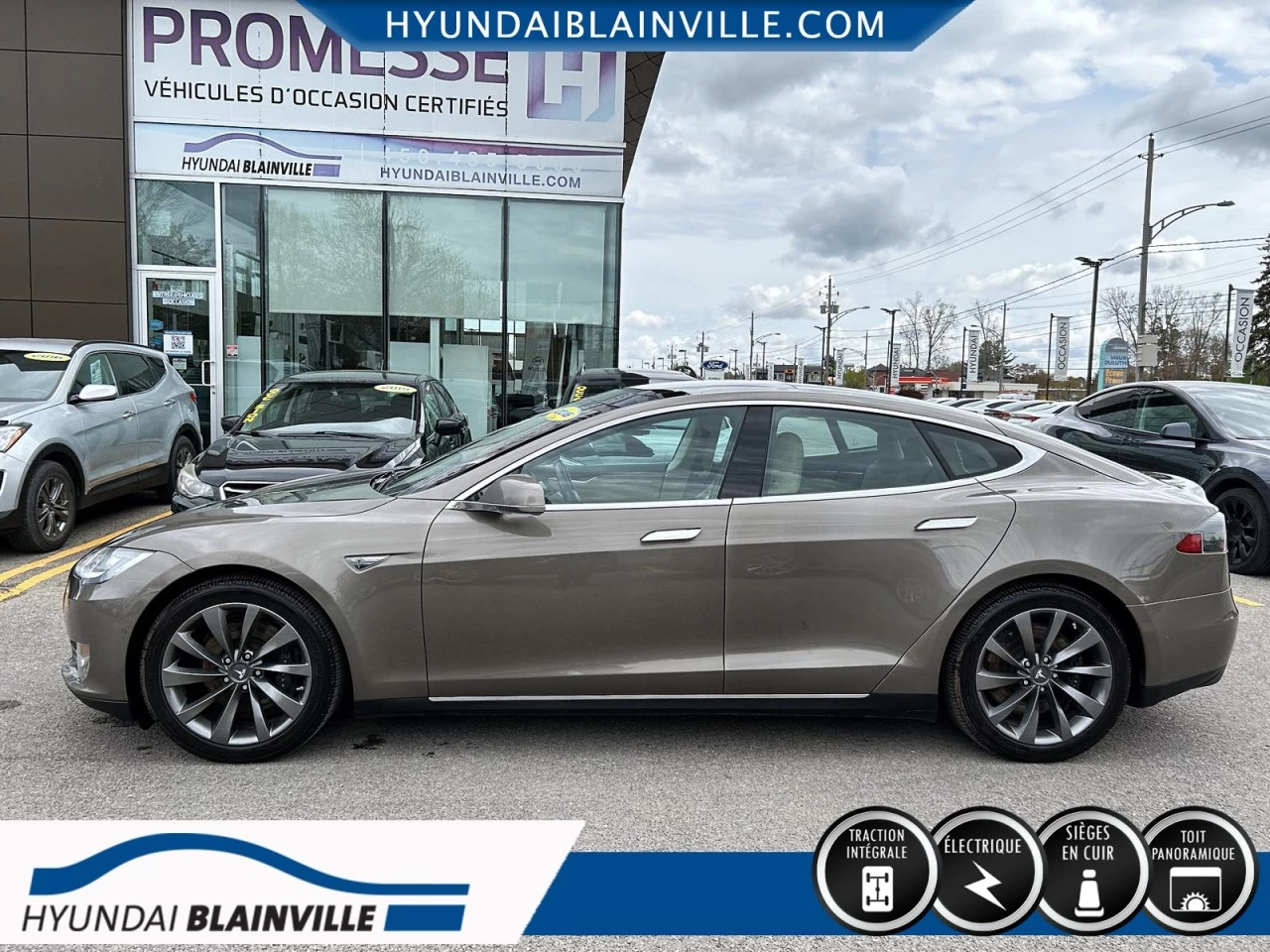 2016 Tesla Model S 90D, AWD, CUIR, TOIT PANO, NAVIGATION+ Image principale