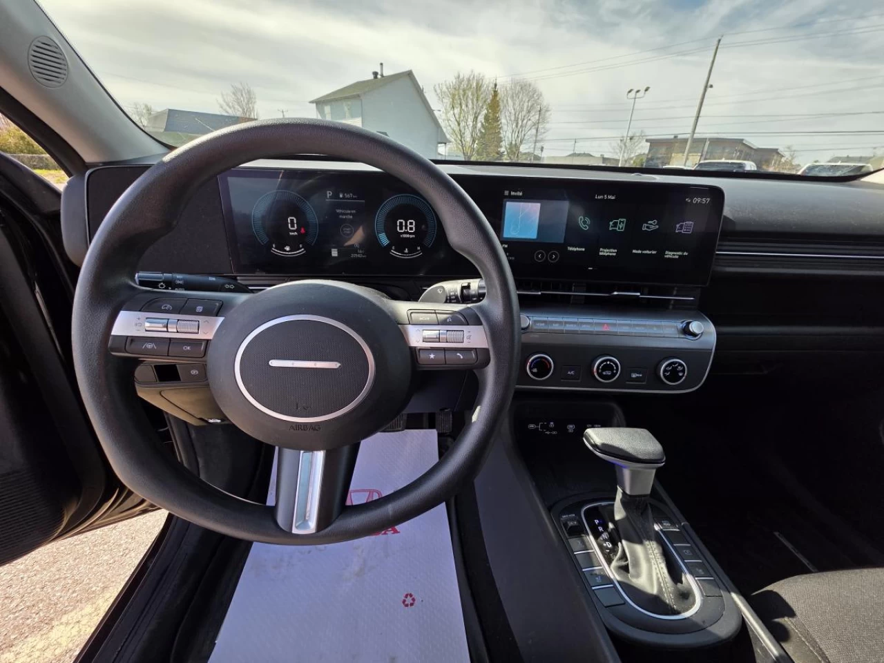 2024 Hyundai Kona 2.0L Essential AWD Image principale