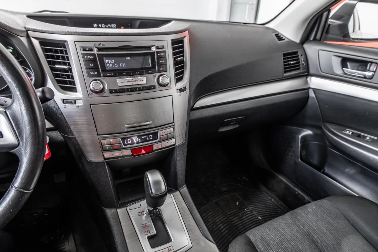 2014 Subaru Legacy 4x4 Automatique Garantie 1 AN Main Image