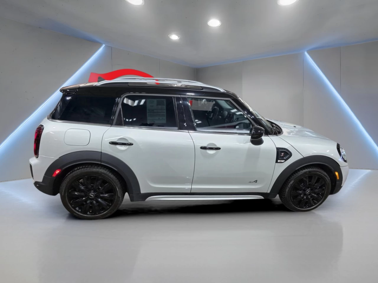2022 MINI Countryman Cooper S ALL4 Main Image