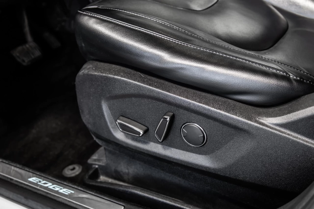 2019 Ford Edge Titanium AWD+NAVI+TOIT.PANO+CUIR+SIEGES.CHAUFF Image principale