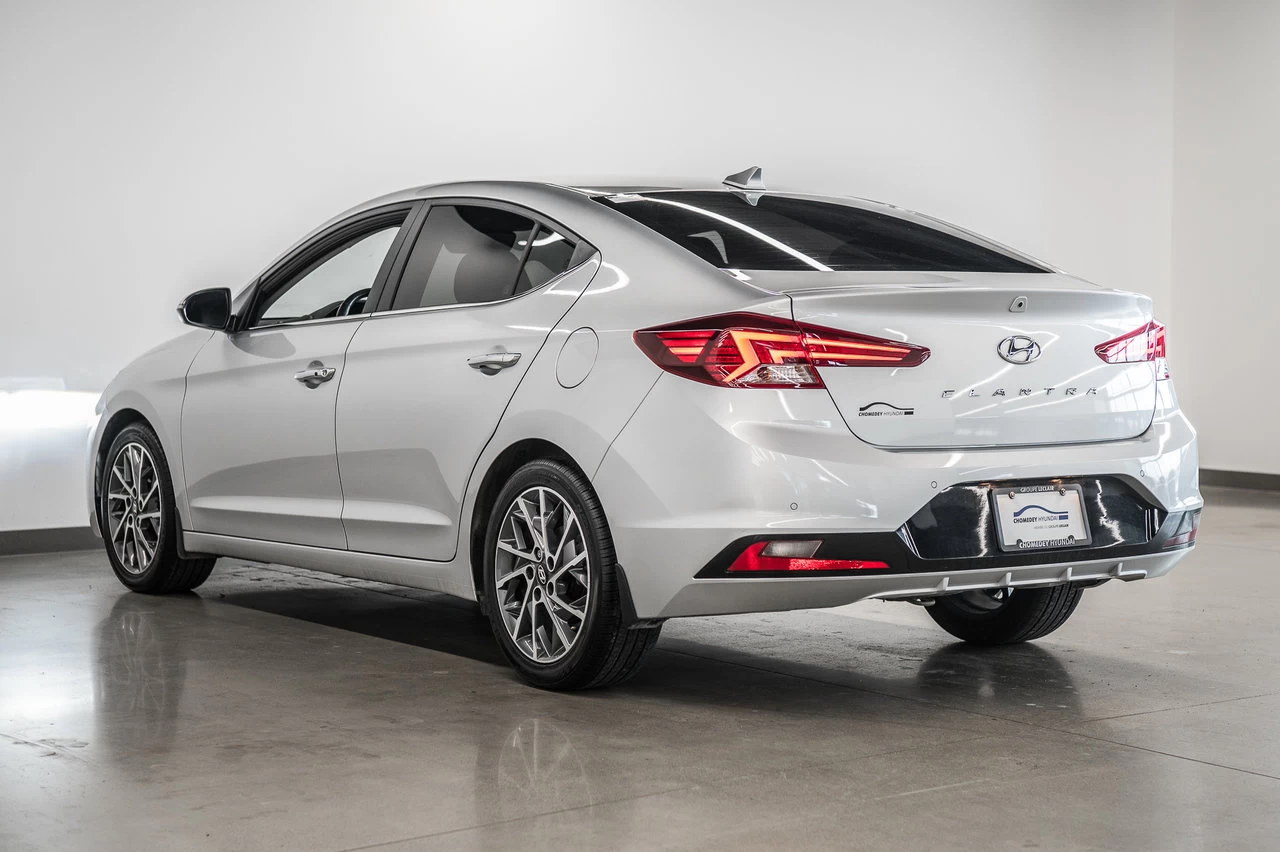 2019 Hyundai Elantra Ultimate Main Image