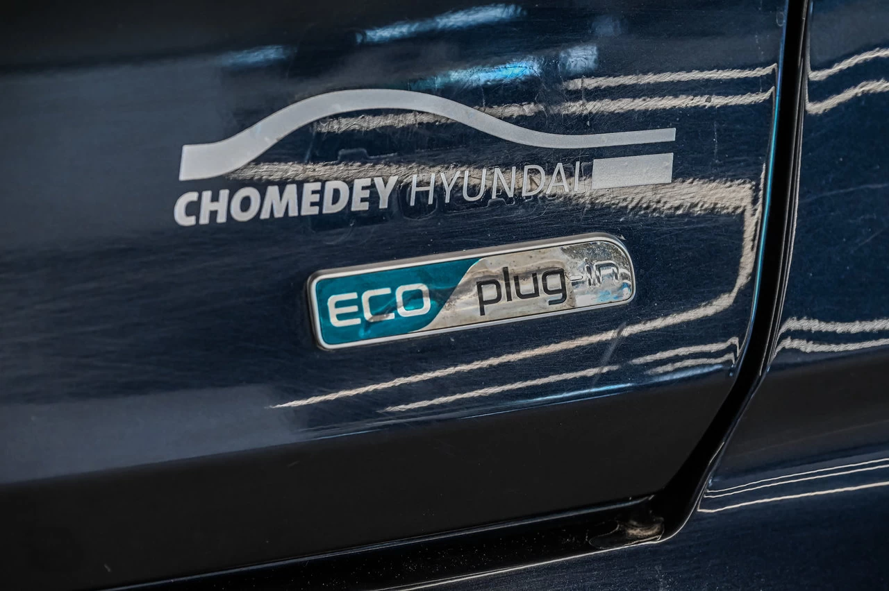 2019 Kia Niro Plug-In Hybrid Ex Main Image