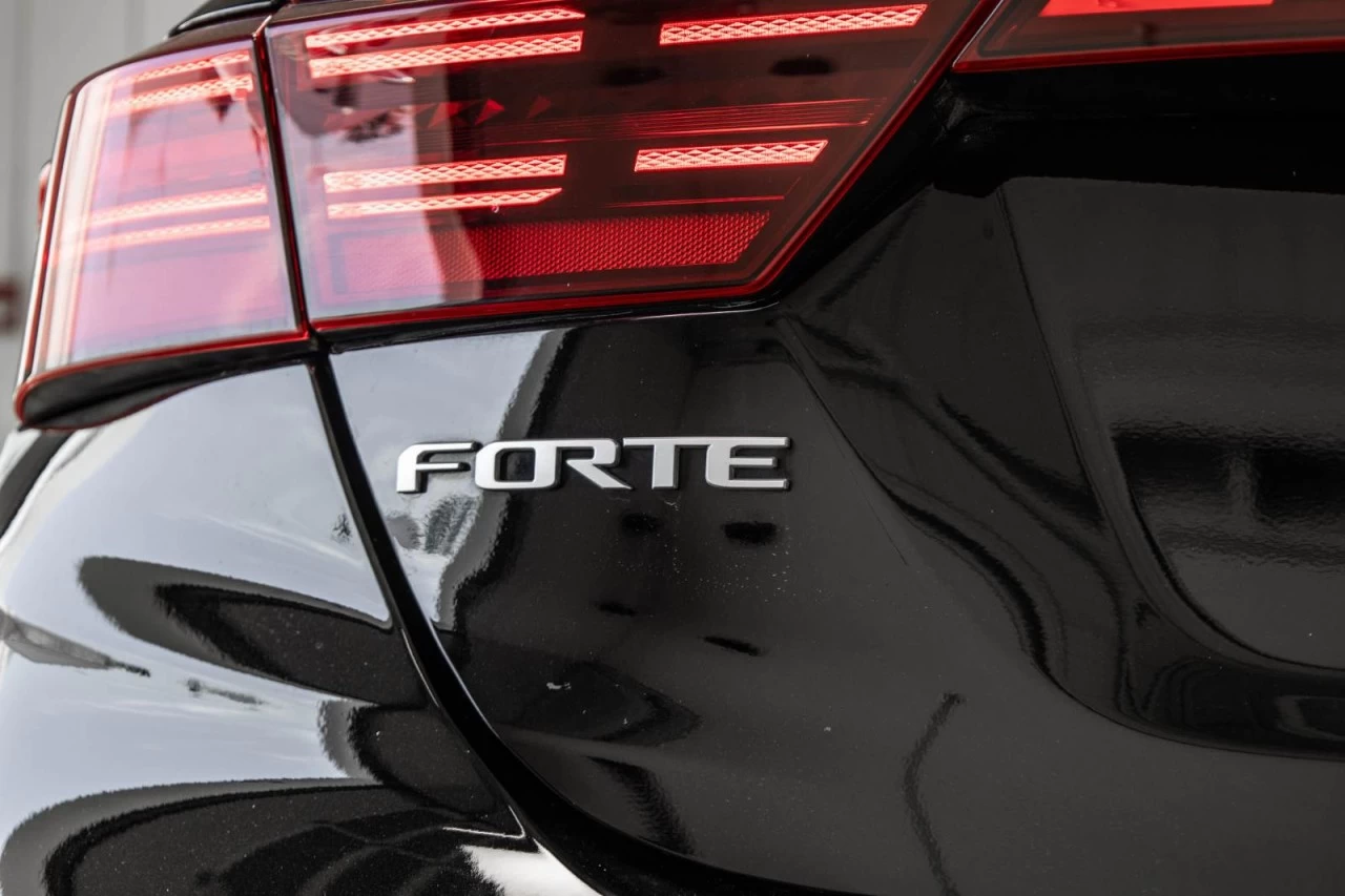 2023 Kia Forte EX+ TOIT.OUVRANT+SIEGES.CHAUFF+CARPLA+CAM.RECUL Main Image