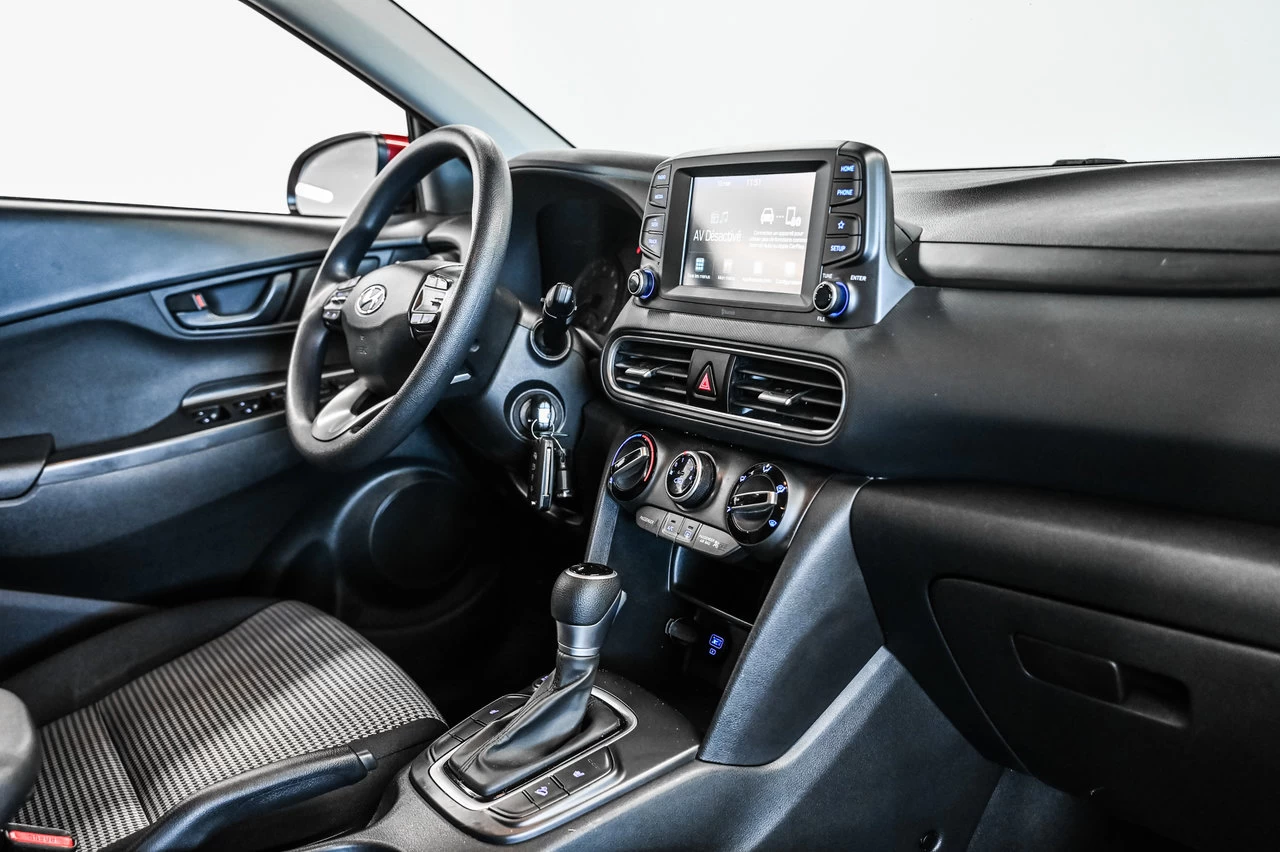 2021 Hyundai Kona Essential Main Image