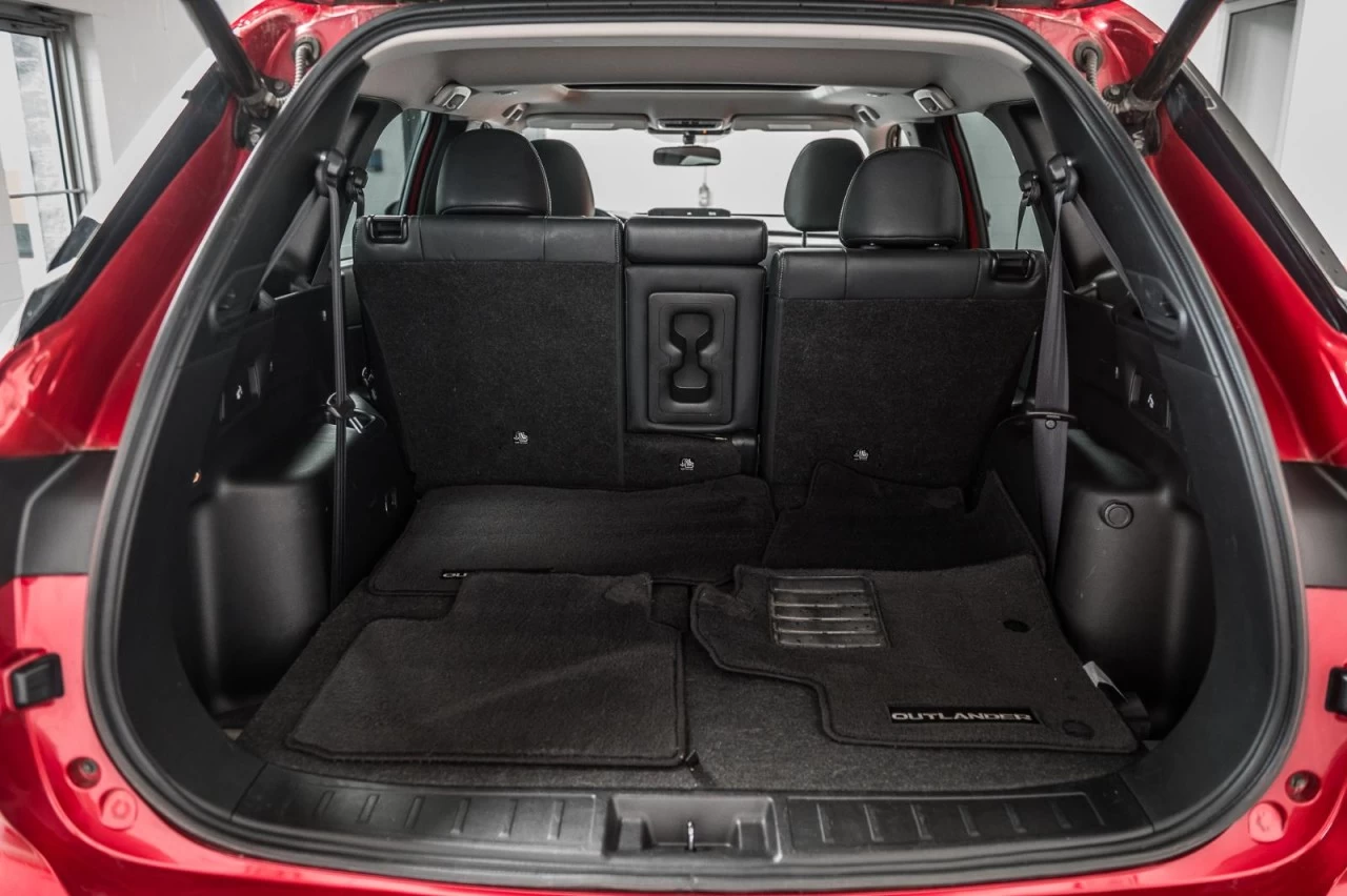 2022 Mitsubishi Outlander LE S-AWC 7.PASS+TOIT.PANO+VOLANT/SIEGES.CHAUFFANTS Image principale