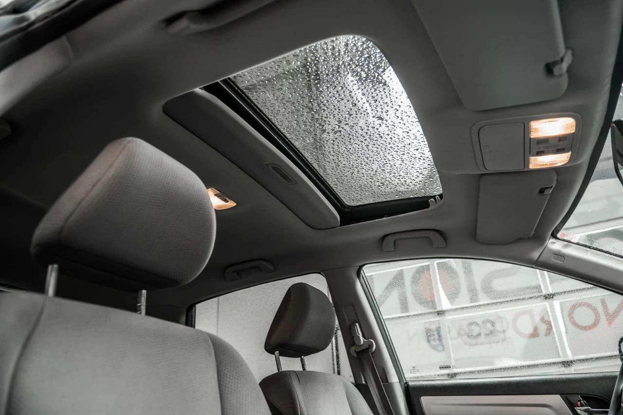 2011 Honda CR-V 4WD EX SUPER ÉTAT! Image principale