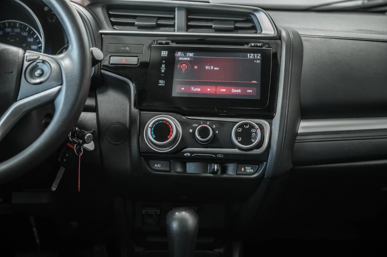 2015 Honda Fit Automatique - BAS KM - Garantie 1 AN Image principale