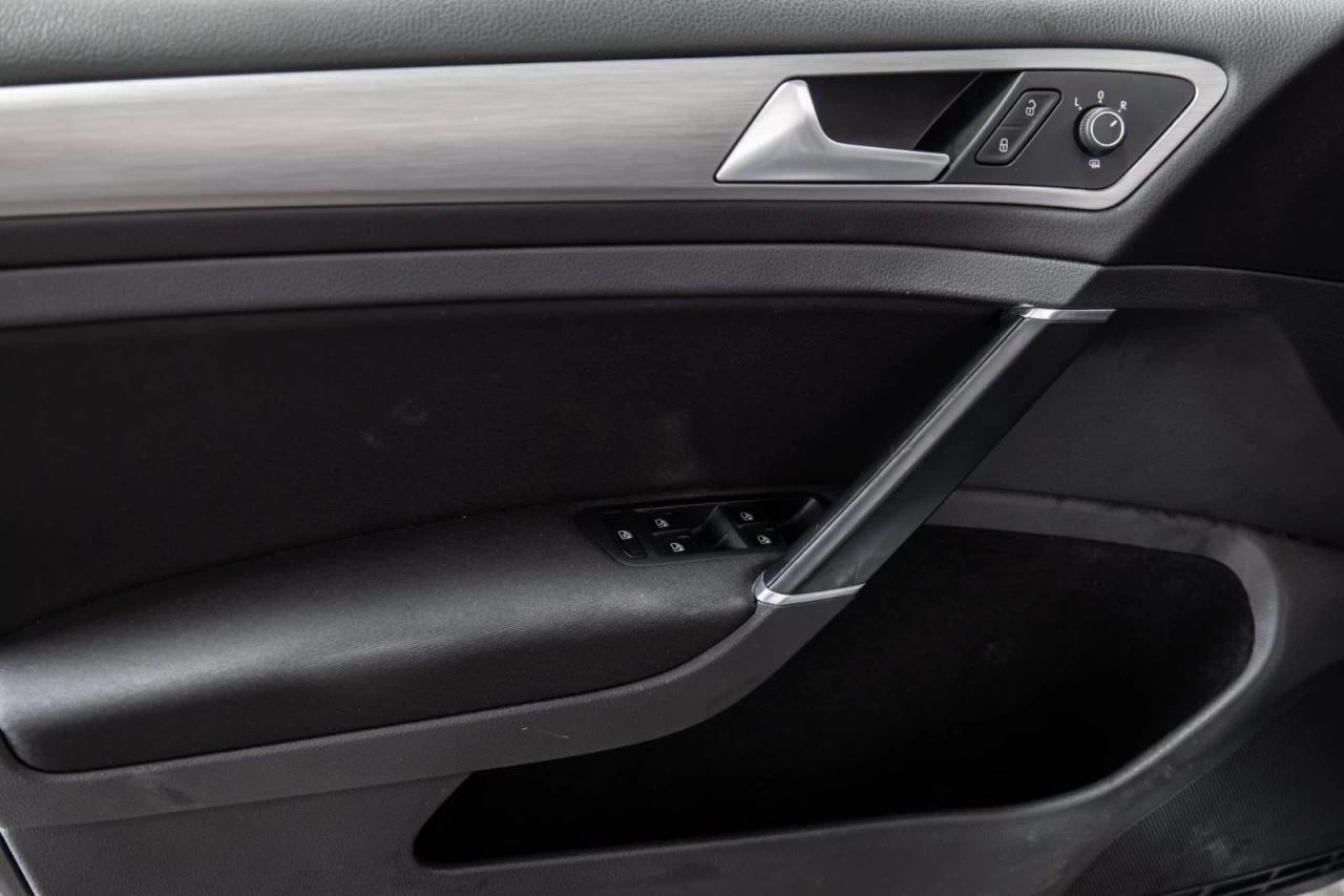 2017 Volkswagen Golf Trendline SIEGES.CHAUFF+BLUETOOTH+CAM.RECUL Main Image