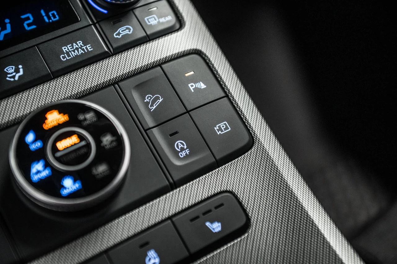 2023 Hyundai Palisade Preferred Awd 8-Pass Main Image