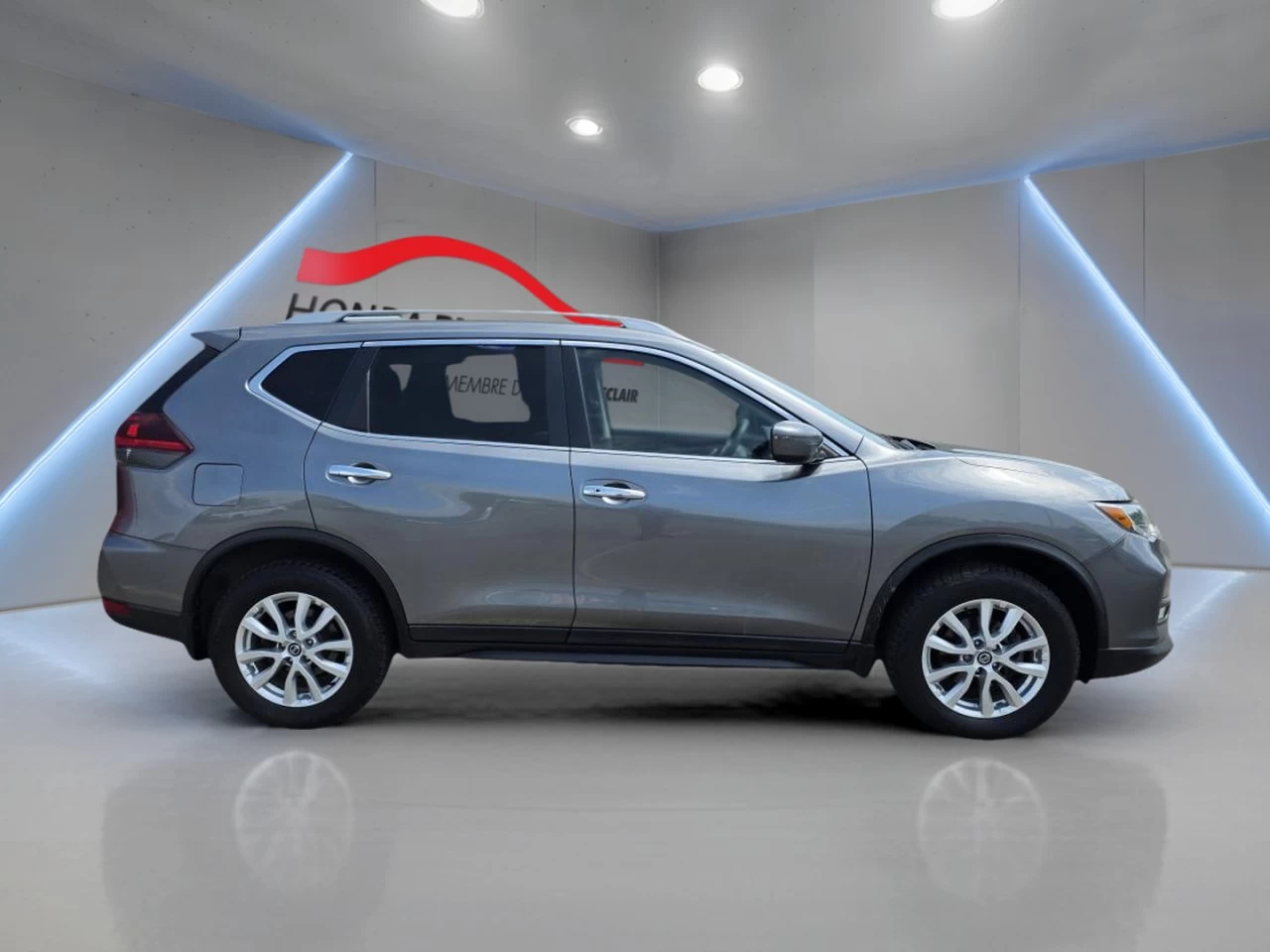 2018 Nissan Rogue AWD S Image principale