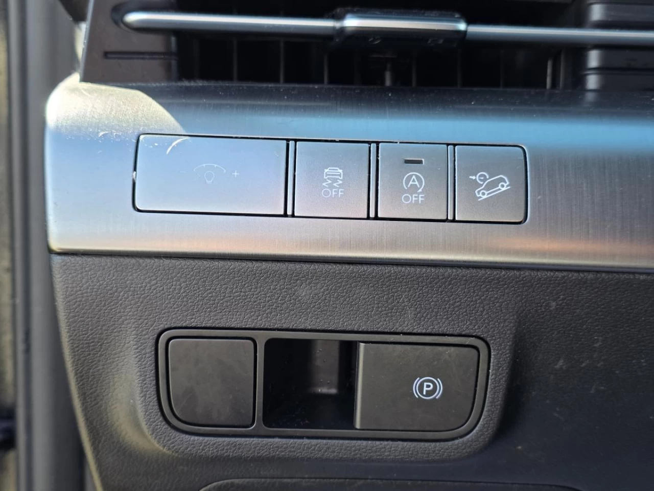 2024 Hyundai Kona 2.0L Essential AWD Image principale