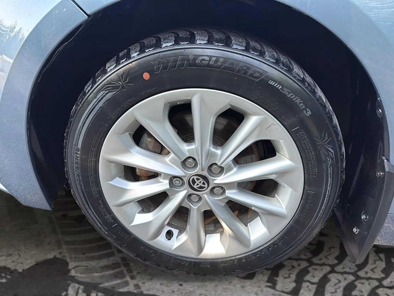 2022 Toyota Corolla LE MAGS+TOIT.OUVRANT+SIEGES.CHAUFF+BLUETOOTH Image principale