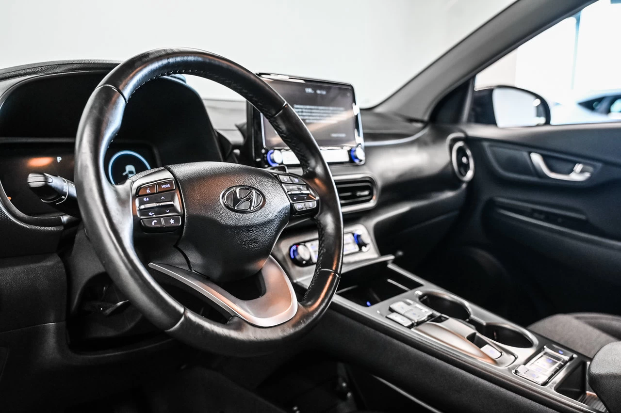 2023 Hyundai Kona electric Preferred Main Image