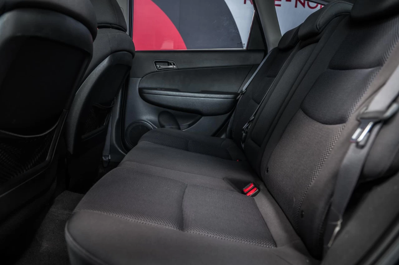 2010 Hyundai Elantra Touring Automatique AUBAINE!!! Main Image