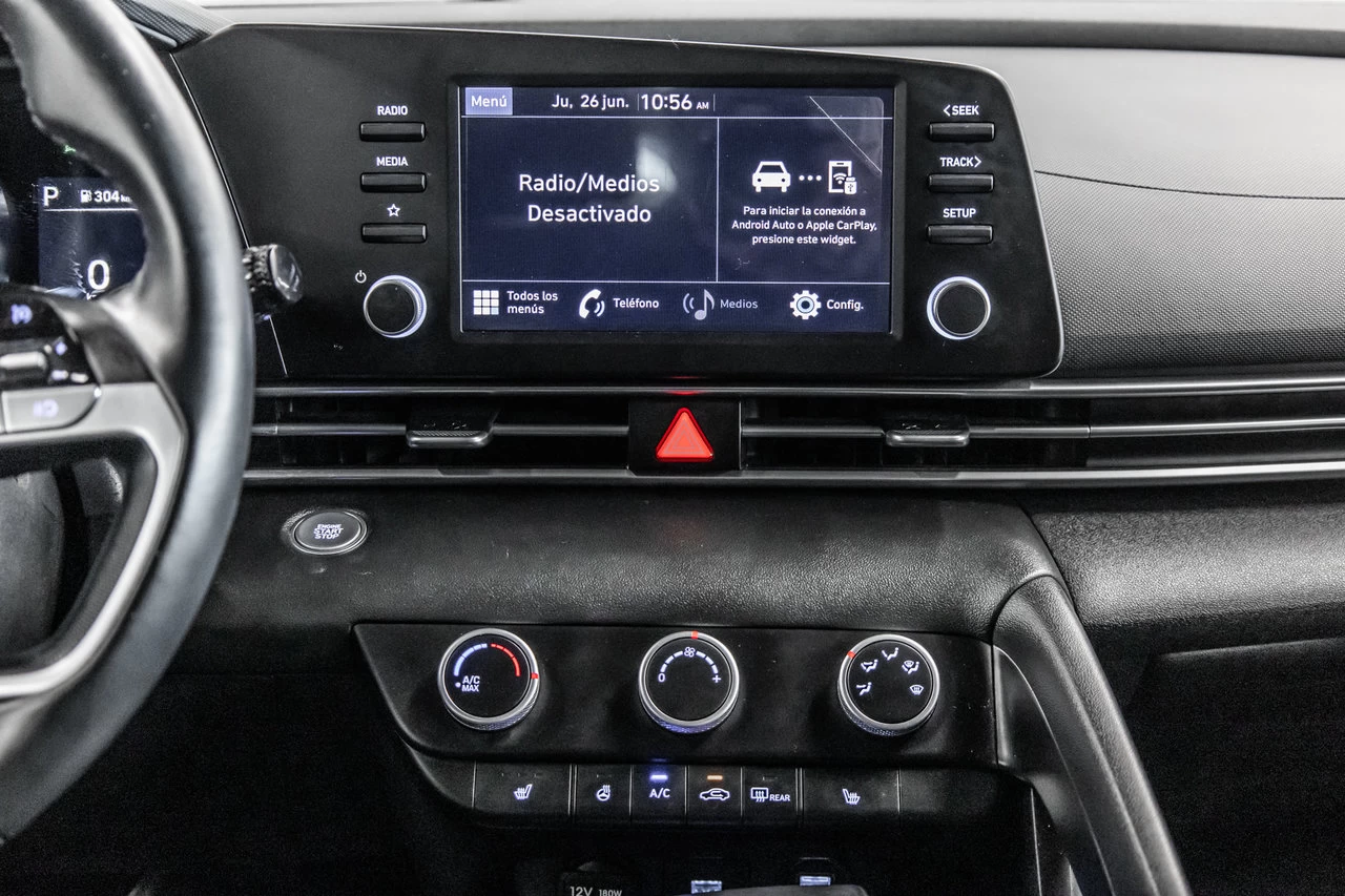 2023 Hyundai Elantra Preferred Main Image