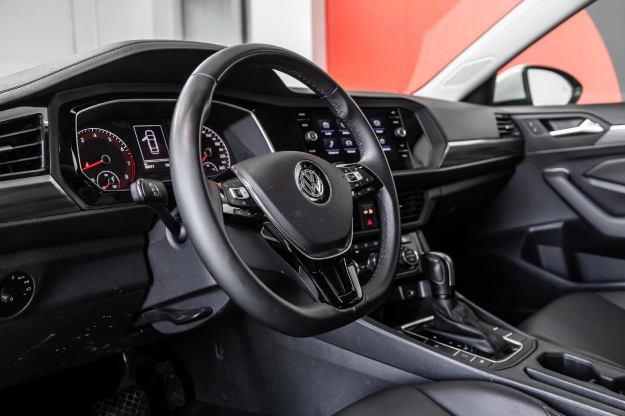 2020 Volkswagen Jetta Highline TOIT.OUVRANT+CUIR+CARPLAY+SIEGES.CHAUFF Main Image