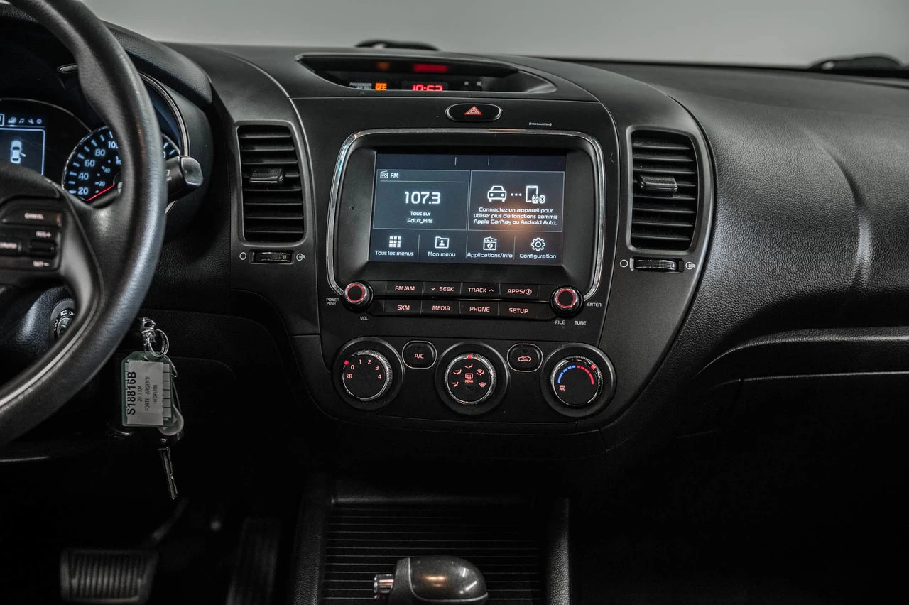 2017 Kia Forte Lx Bluetooth+sieges Main Image