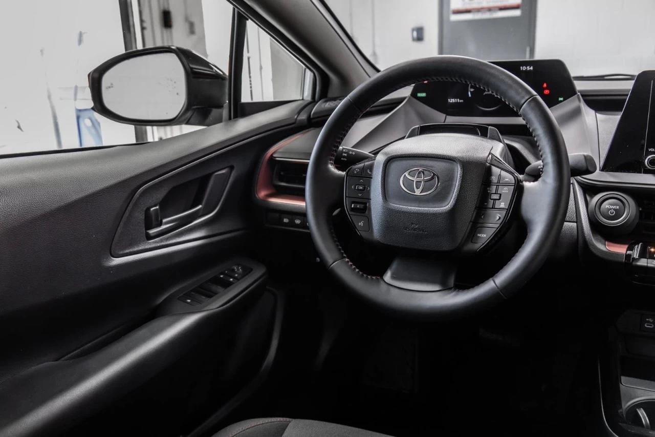 2024 Toyota Prius Prime SE MAGS+SIEGES.CHAUFF+BLUETOOTH+CAM.RECUL+CARPLAY Image principale