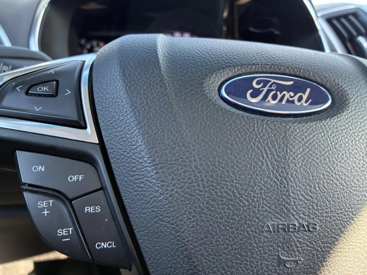 2015 Ford Edge 4dr Sport AWD Main Image