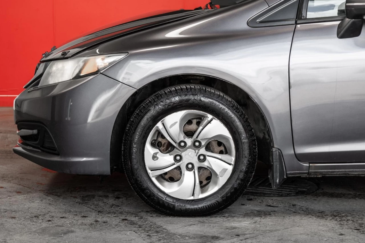 2014 Honda Civic Sedan Manuelle LX AUBAINE Image principale