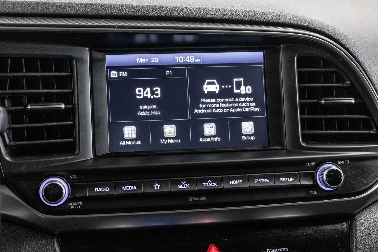 2020 Hyundai Elantra Preferred Main Image