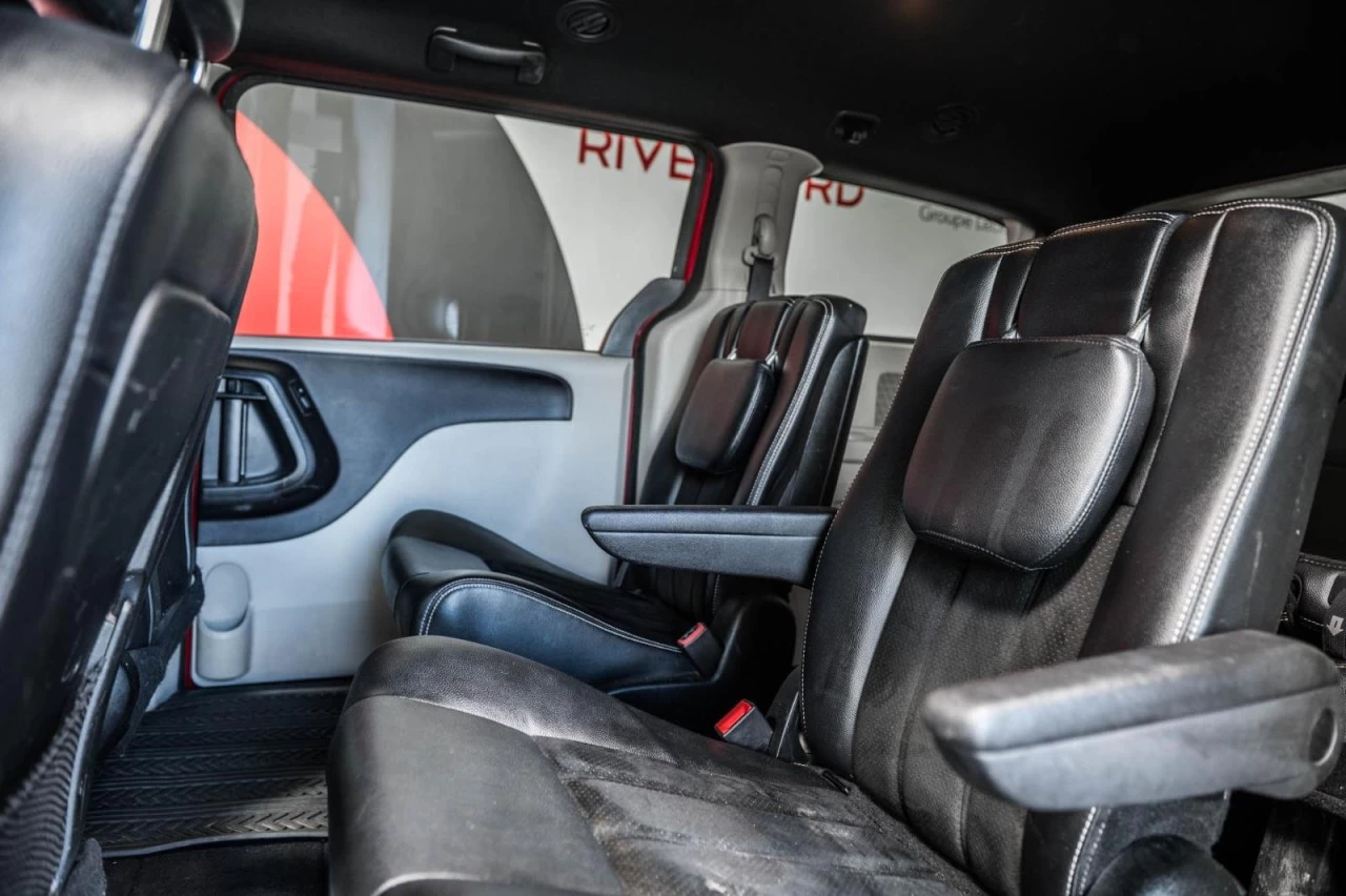 2015 Dodge Grand Caravan SXT Premium Plus Garantie 1 AN Main Image
