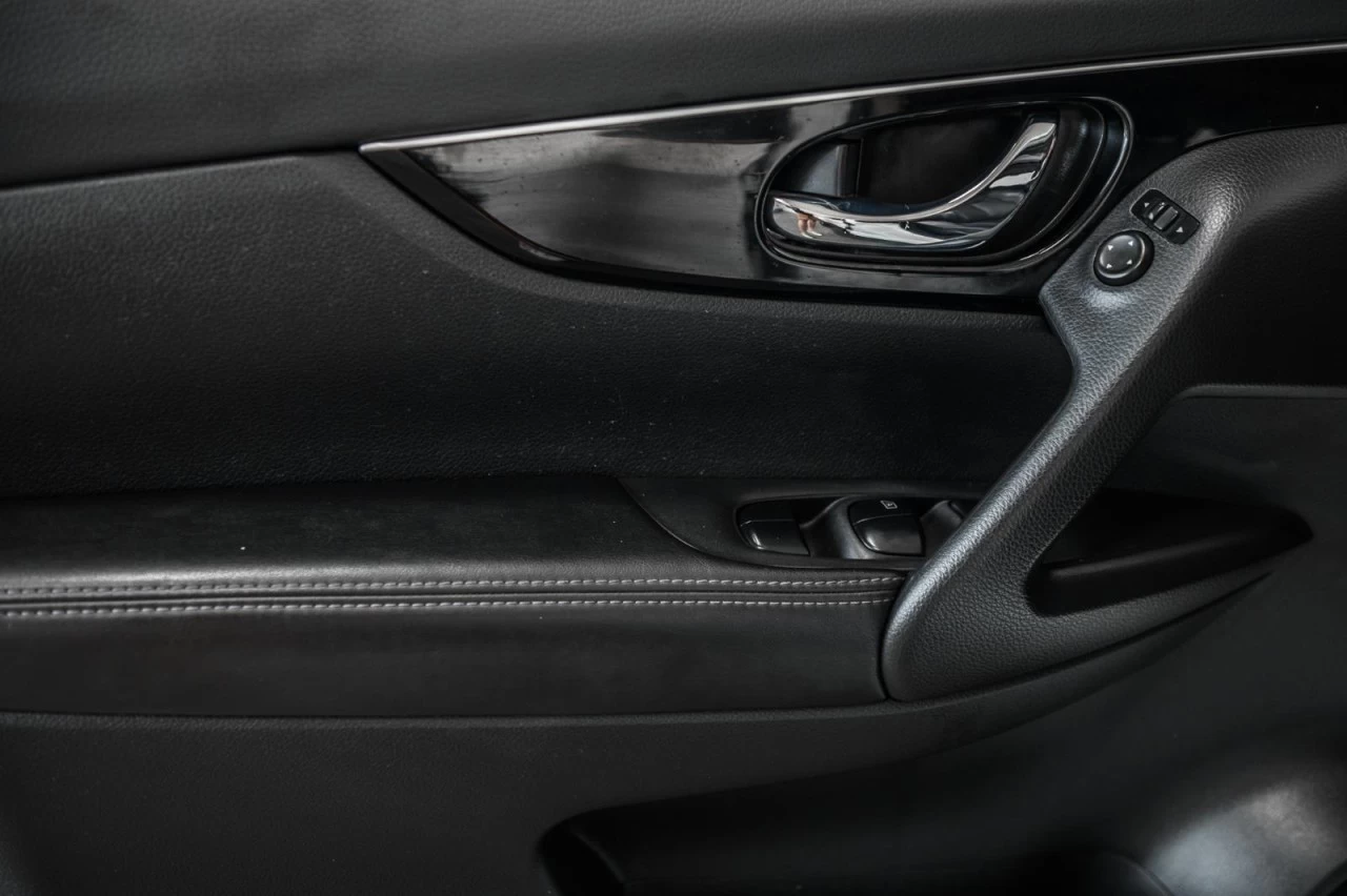 2019 Nissan Qashqai SL AWD+NAVI+TOIT.OUVRANT+CUIR+SIEGES.CHAUFFANTS Main Image