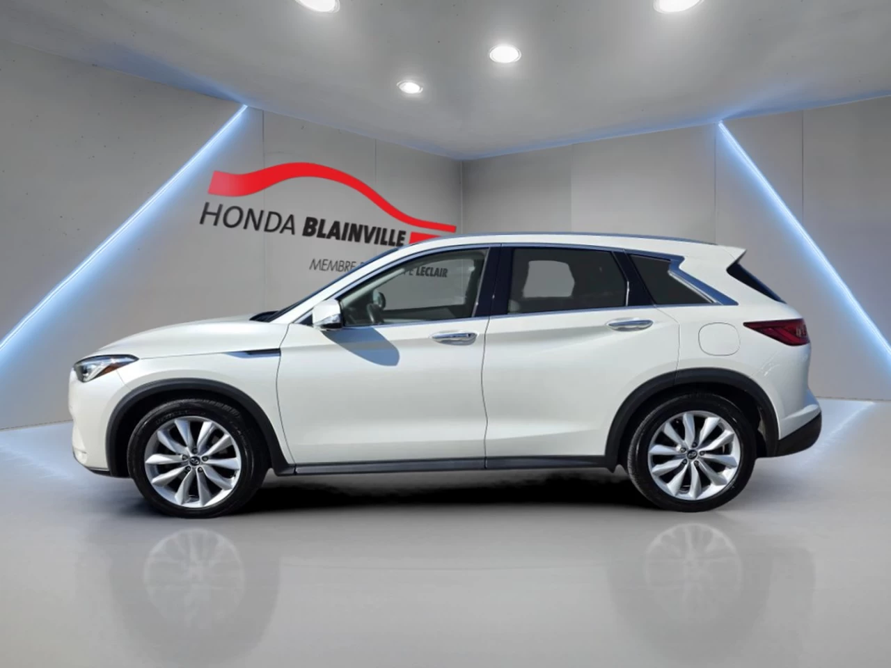 2019 Infiniti QX50 LUXE AWD Image principale