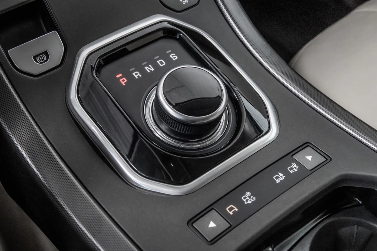 2018 Land Rover Range Rover Evoque SE AWD+NAVI+TOIT.PANO+CUIR+SIEGES.CHAUFF+BLUETOOTH Main Image