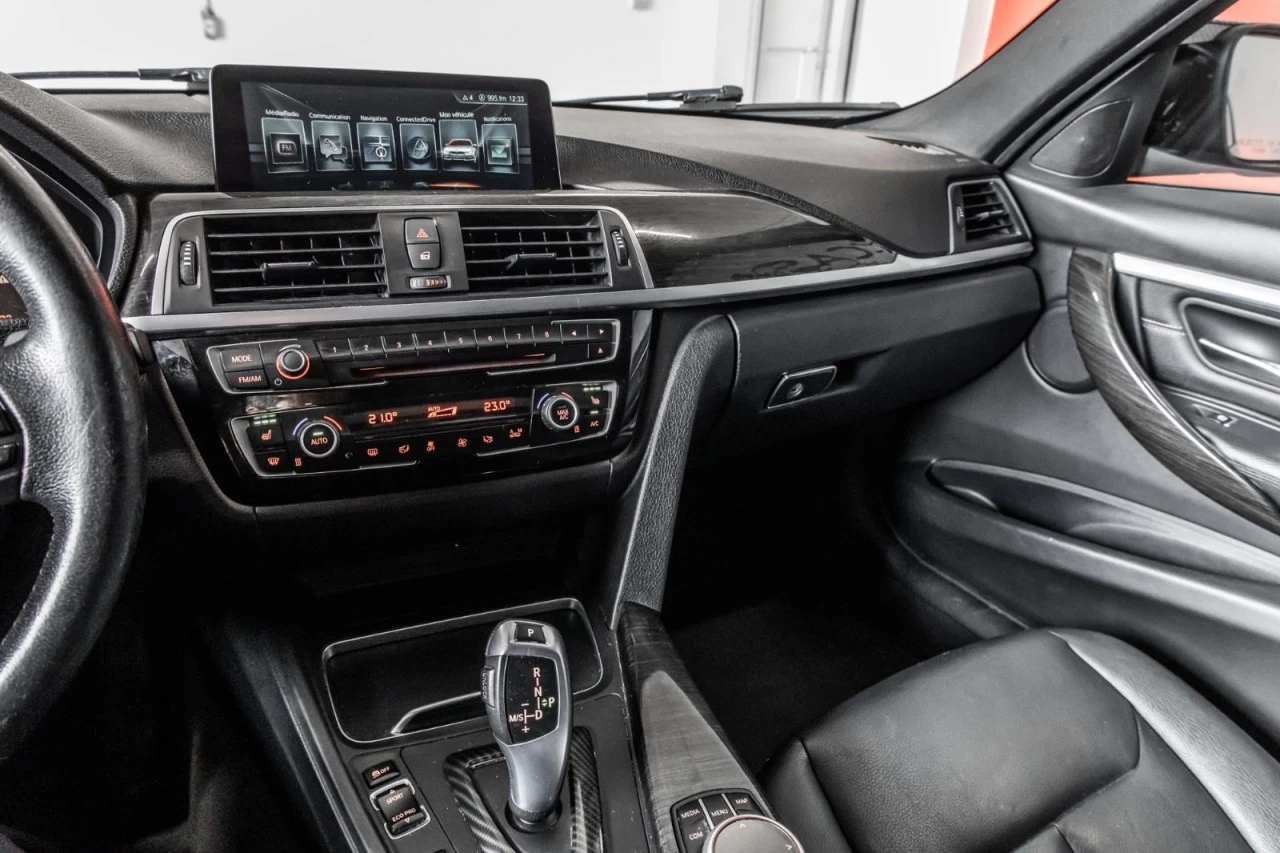 2017 BMW 3 Series 330i xDrive AWD+NAVI+TOIT.OUVRANT+CUIR+BLUETOOTH Main Image