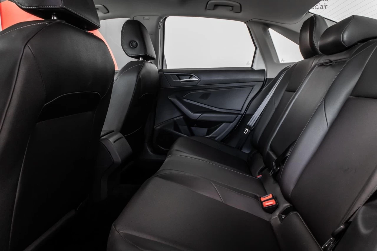 2020 Volkswagen Jetta Highline TOIT.OUVRANT+CUIR+CARPLAY+SIEGES.CHAUFF Main Image