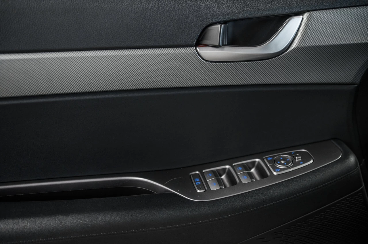 2023 Hyundai Palisade Preferred Awd 8-Pass Main Image