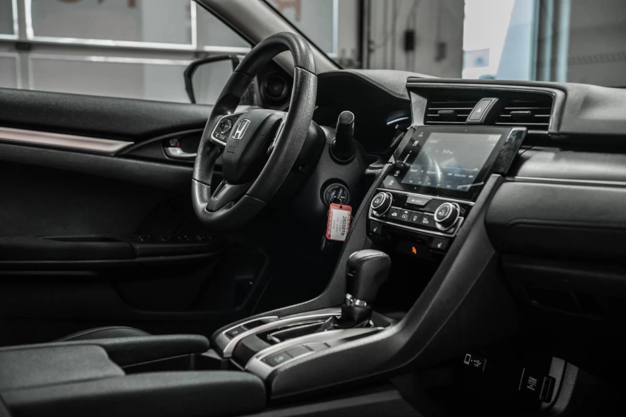 2016 Honda Civic Sedan LX SIEGES.CHAUFF+BLUETOOTH+CAM.RECUL+REG.VITESSE Main Image