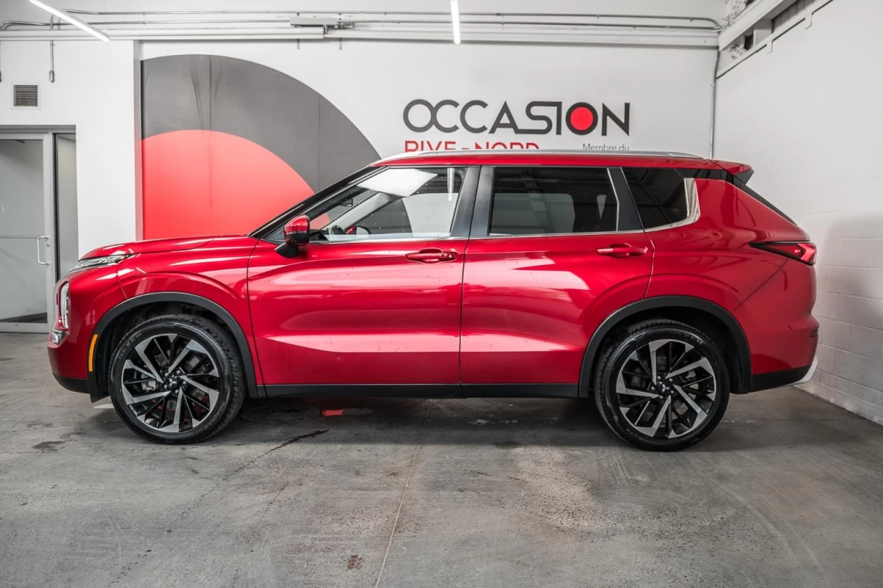 2022 Mitsubishi Outlander LE S-AWC 7.PASS+TOIT.PANO+VOLANT/SIEGES.CHAUFFANTS Image principale