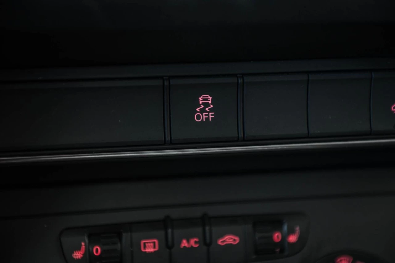 2017 Audi Q3 Komfort TOIT.OUVRANT+SIEGES.CHAUFF+CUIR+BLUETOOTH Image principale