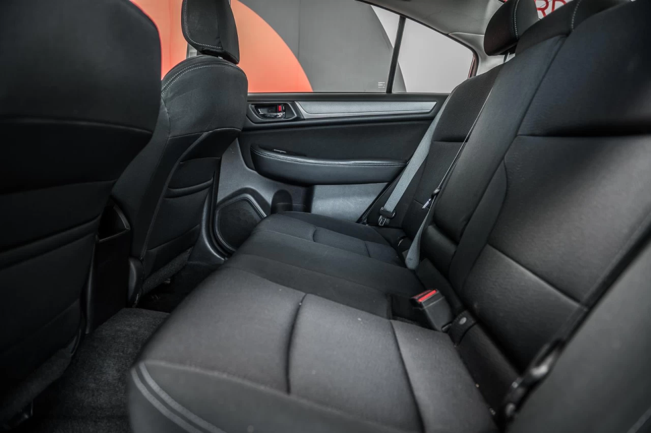 2015 Subaru Legacy Automatique -4x4- Garantie 1 AN Image principale