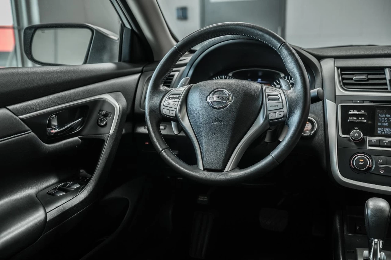 2016 Nissan Altima SR SIEGES.CHAUFF+CAM.RECUL+BLUETOOTH+REG.VITESSE Main Image