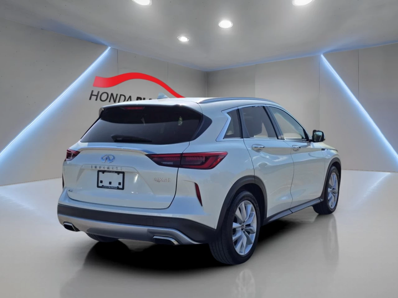 2019 Infiniti QX50 LUXE AWD Image principale